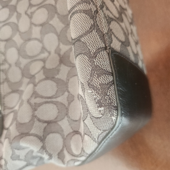 Coach Zip Top Tote in Signature Canvas Black and Gray F58282 - Picture 7 of 8